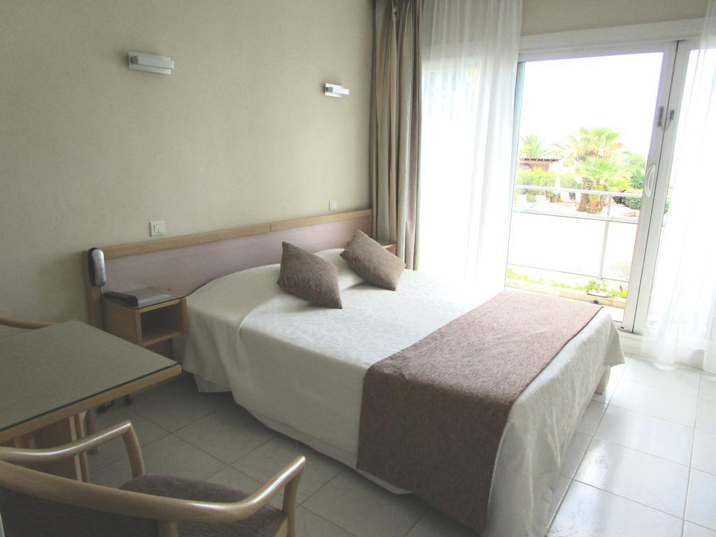 Hotel Azur Bord De Mer La Grande-Motte Eksteriør bilde